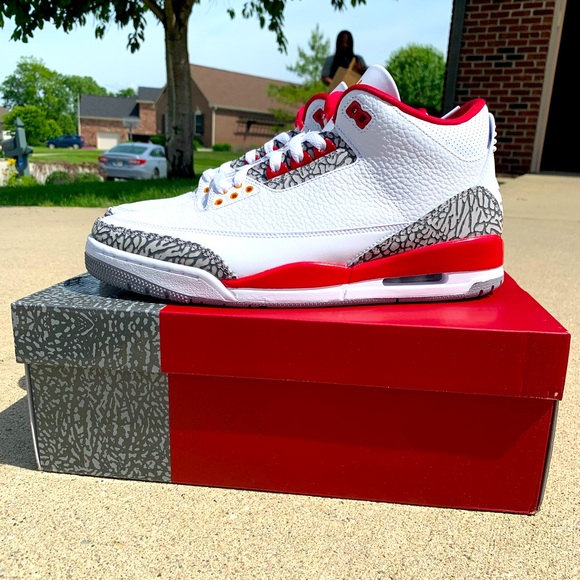 DS Retro Air Jordan 3 cardinal red - Picture 2 of 6